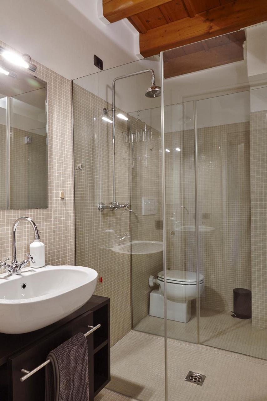 Joivy Charming Apartment Centre Of โกโม ภายนอก รูปภาพ